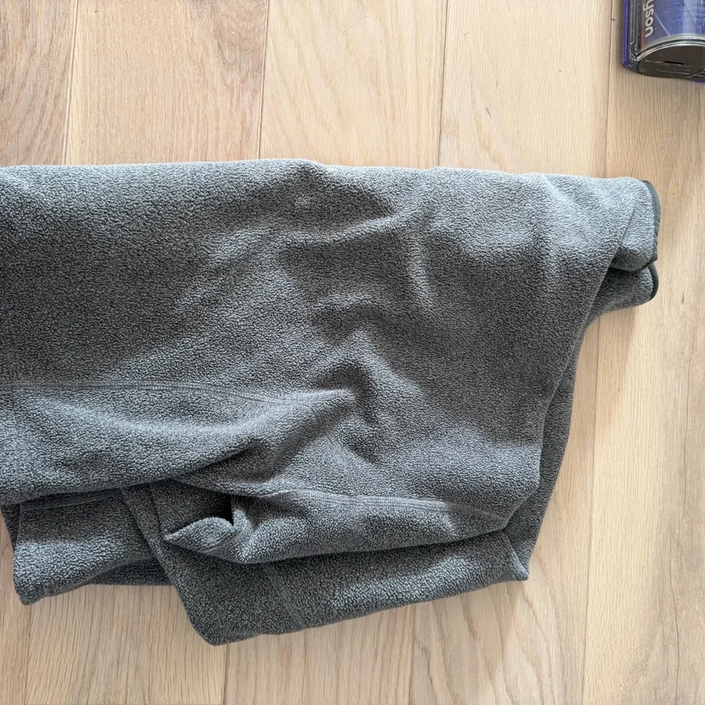 ALO Yoga Charcoal Quarter-Zip Fleece Pullover